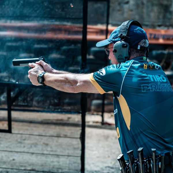 Combat Clube e Escola de Caça e Tiro Esportivo - 1ª Etapa da Copa COMBAT de  IPSC dia 27/03/21 Local: Clube de Tiro Antônio Boeing  (@clubedetiroantonioboeing) IPSC é uma sigla que significa