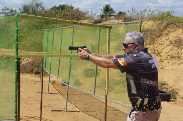 Combat Clube e Escola de Caça e Tiro Esportivo - 1ª Etapa da Copa COMBAT de  IPSC dia 27/03/21 Local: Clube de Tiro Antônio Boeing  (@clubedetiroantonioboeing) IPSC é uma sigla que significa